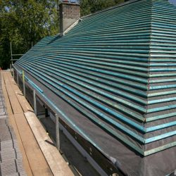 Roof slats for tiling